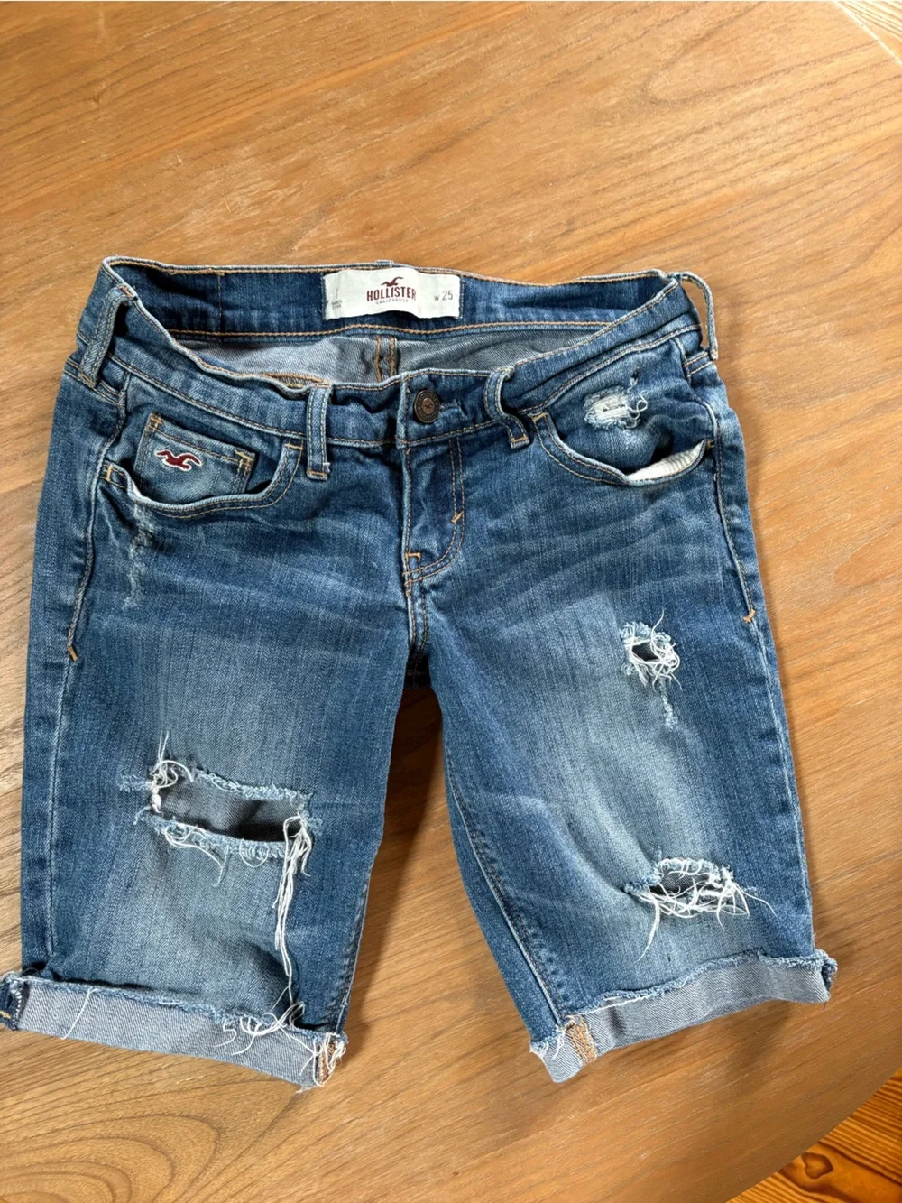 Y2K Hollister Women's Distressed Denim Shorts
